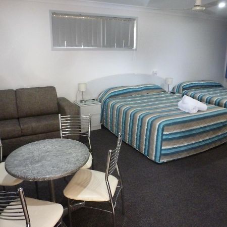 Aspley Carsel Motor Inn Брісбен Екстер'єр фото