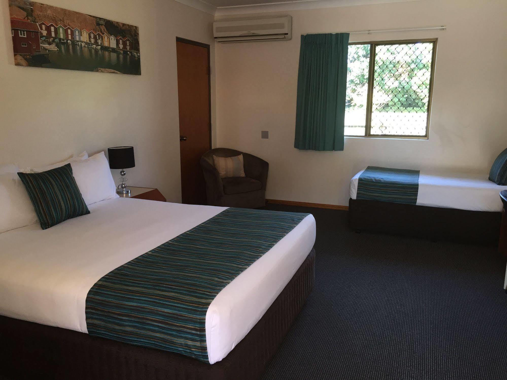 Aspley Carsel Motor Inn Брісбен Екстер'єр фото