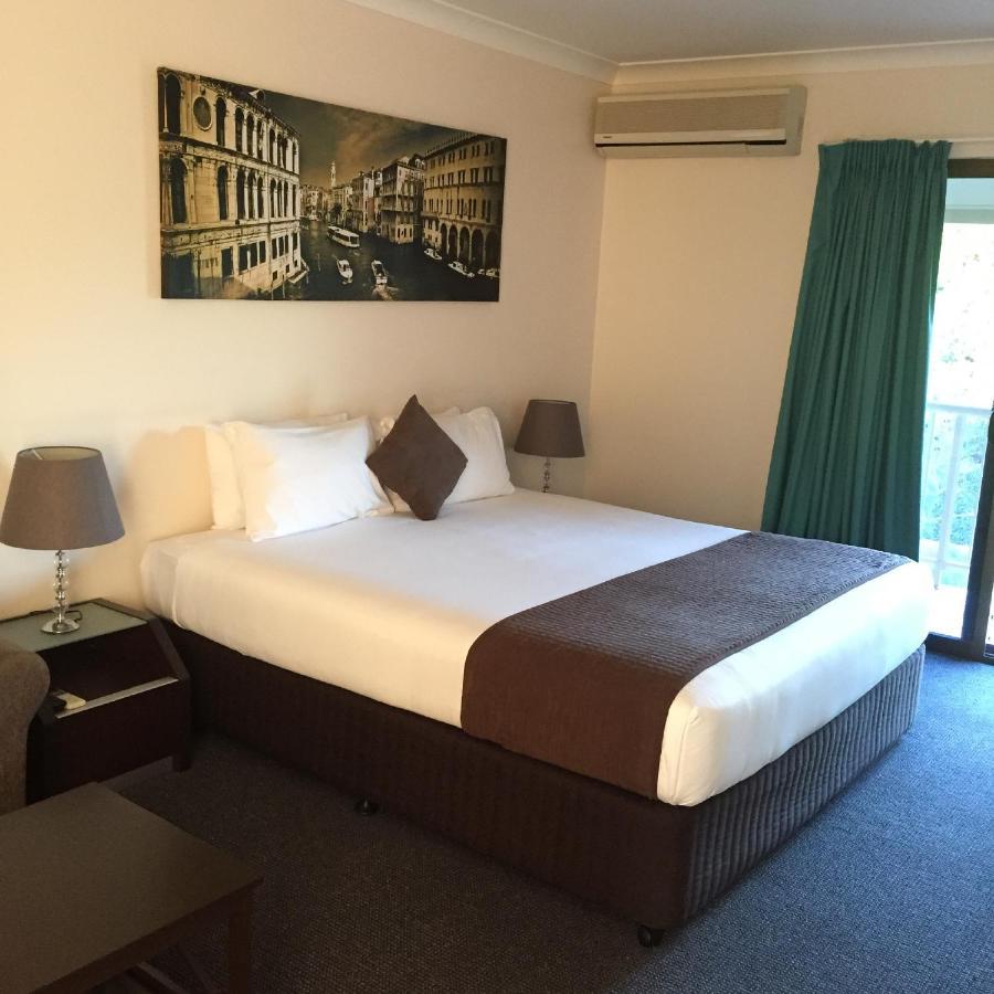 Aspley Carsel Motor Inn Брісбен Екстер'єр фото
